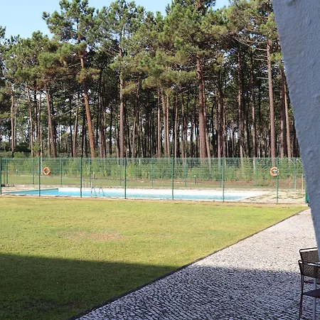 אכסניה Hi - De Juventude אובאר