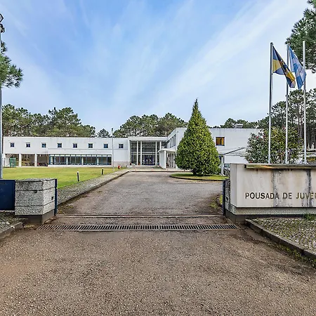 Hi - De Juventude אכסניה אובאר