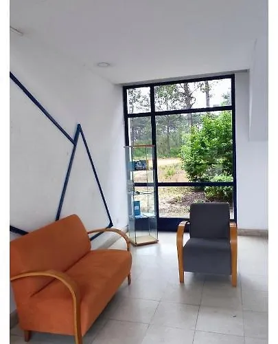 Hi - De Juventude אכסניה