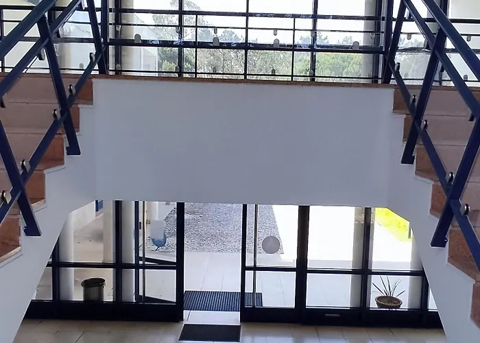 Hi - De Juventude بيت شباب