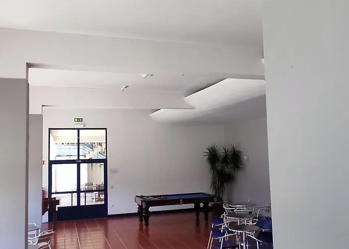 بيت شباب Hi - De Juventude